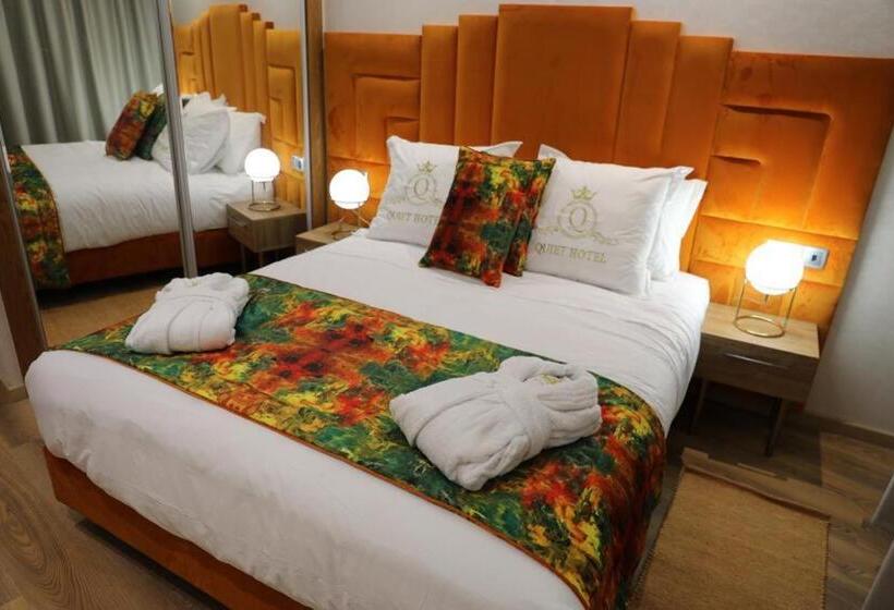 豪华工作室, Quiet