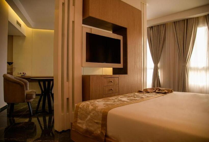 Полулюкс Повышенной Комфортности, Best Western Plus Soaho Douala Airport