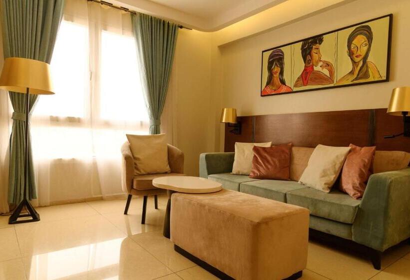 Полулюкс Повышенной Комфортности, Best Western Plus Soaho Douala Airport