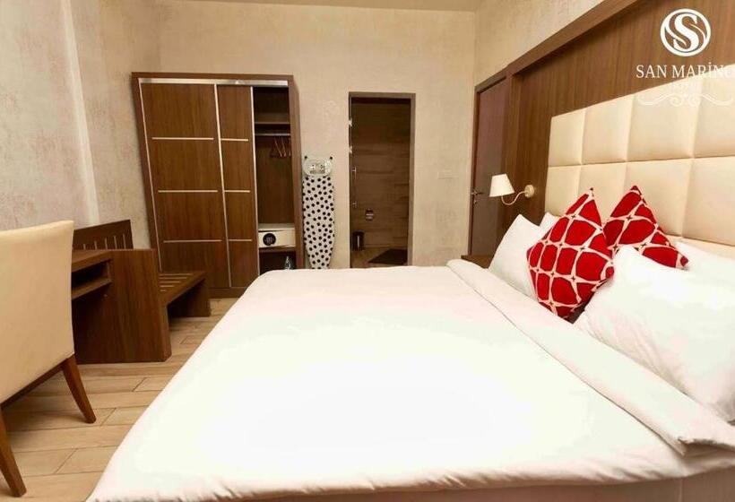 带1个卧室的顶楼公寓, San Marino