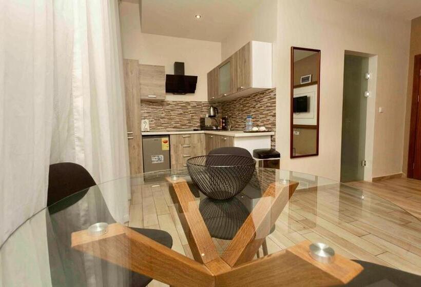 带1个卧室的顶楼公寓, San Marino