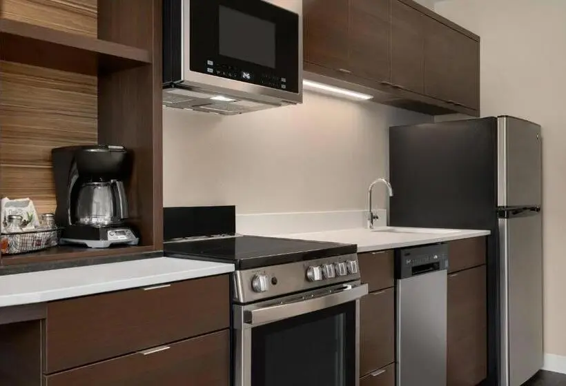 Standard-studio Queen-vuode, Towneplace Suites By Marriott Logan