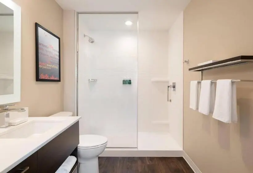 Standard-studio King-vuode, Towneplace Suites By Marriott Logan
