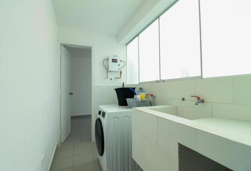 带1个卧室的带阳台的公寓, Nomad By Wynwood House