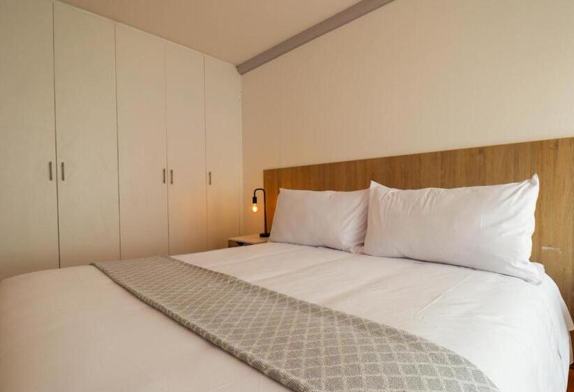 豪华三人间, Nomad By Wynwood House