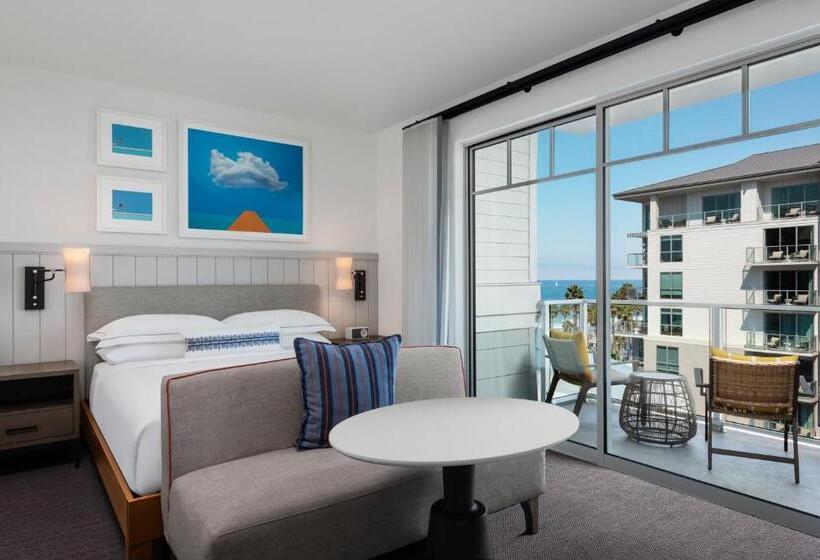 Standard Room King Size Bed