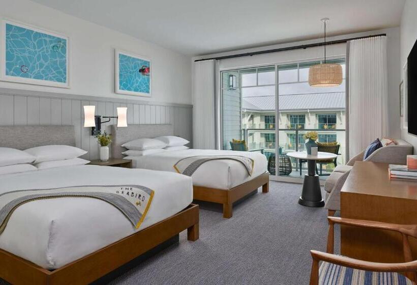 Standard Room Queen Bed Adapted for people with reduced mobility