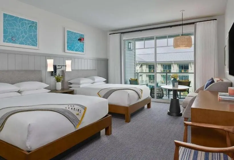 Standard Room Queen Bed Adapted for people with reduced mobility