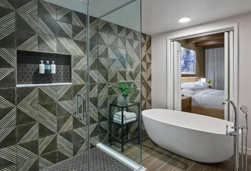 Sviitti King-vuode, The Seabird Ocean Resort & Spa, Part Of Destination Hotel By Hyatt