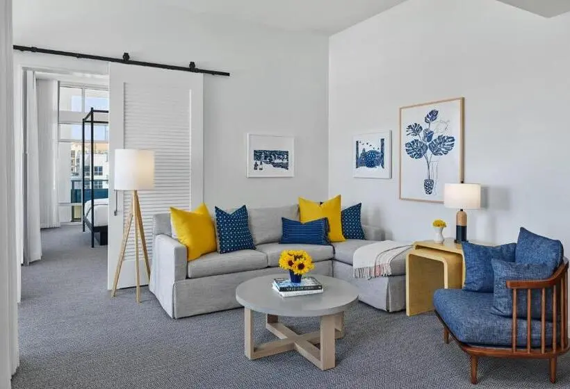 Sviitti, The Seabird Ocean Resort & Spa, Part Of Destination Hotel By Hyatt