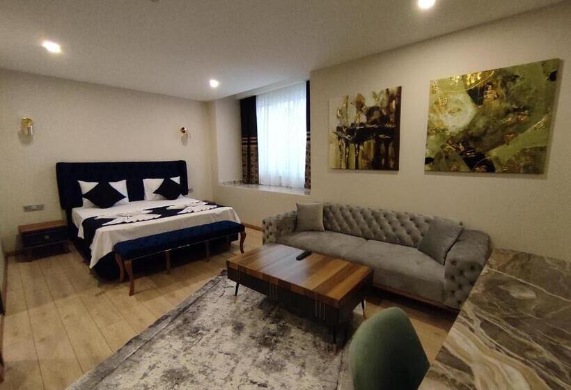 سوییت خانوادگی, Florya Novi