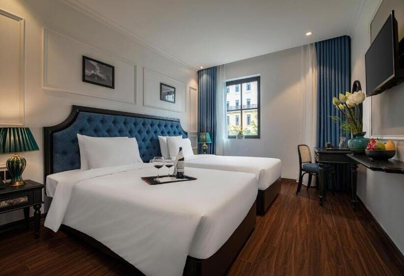 琮城市景观的豪华间, Ha Long Essence