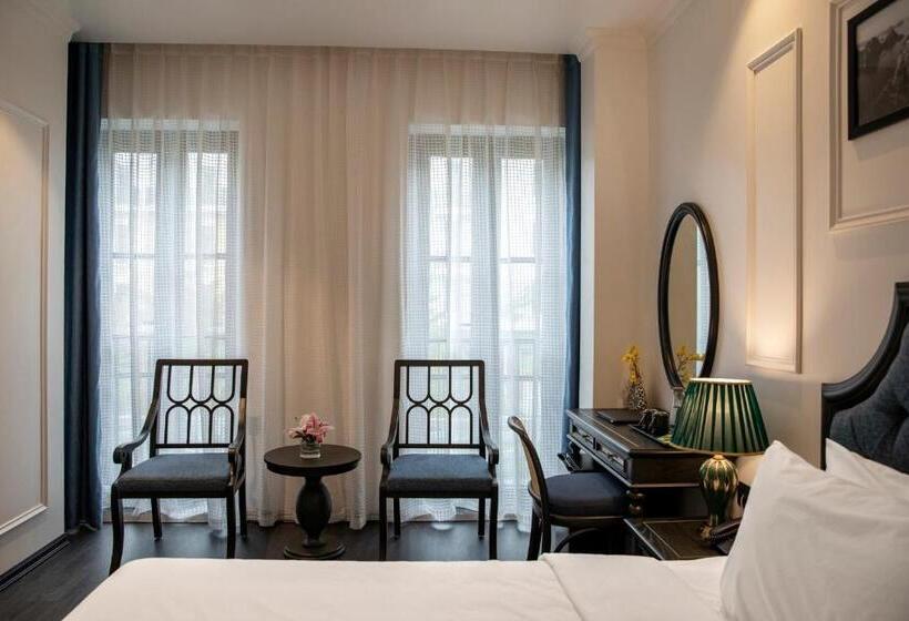 琮城市景观的豪华间, Ha Long Essence