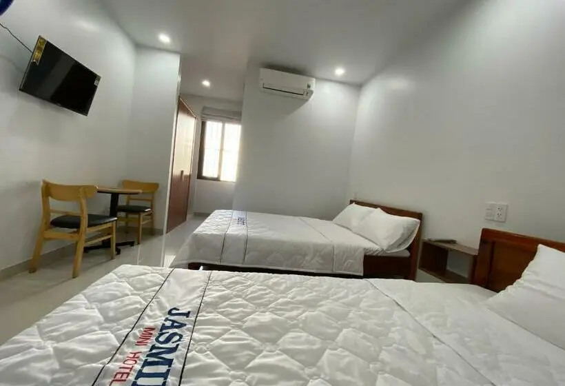 Quarto Triplo Estandar, Jasmine Mini