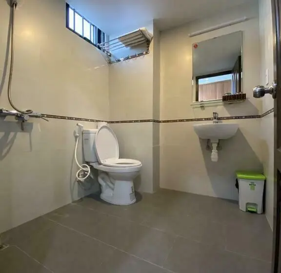 Quarto Quádruplo Estandar, Jasmine Mini