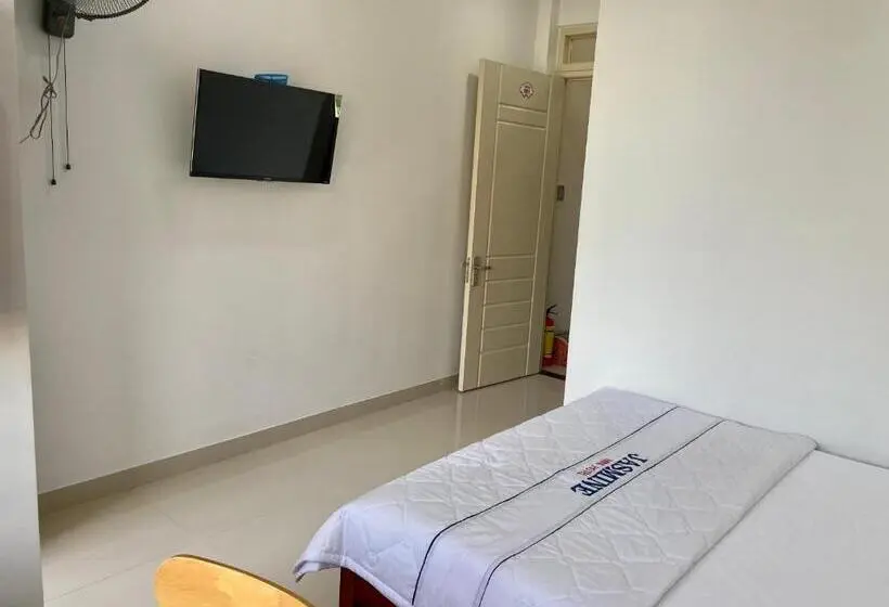 Quarto Economy, Jasmine Mini