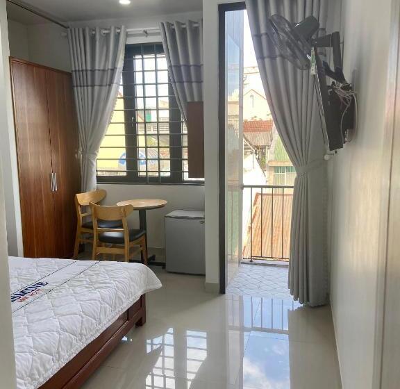 اتاق لوکس با بالکن, Jasmine Mini