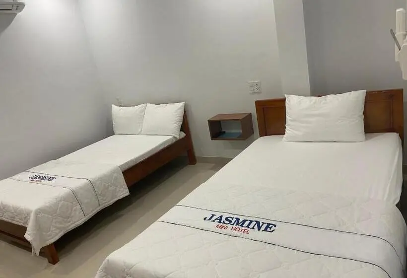 Quarto Estandar, Jasmine Mini