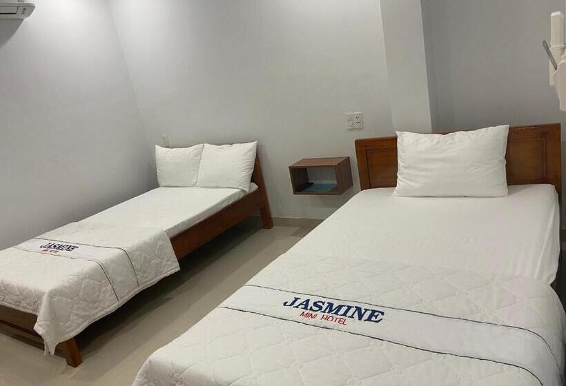 اتاق استاندارد سه نفره, Jasmine Mini