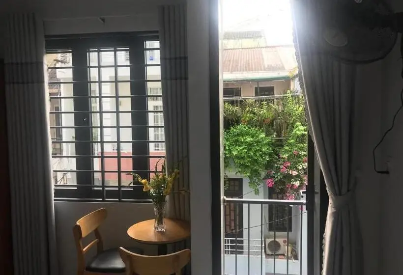 Quarto Quádruplo Estandar, Jasmine Mini