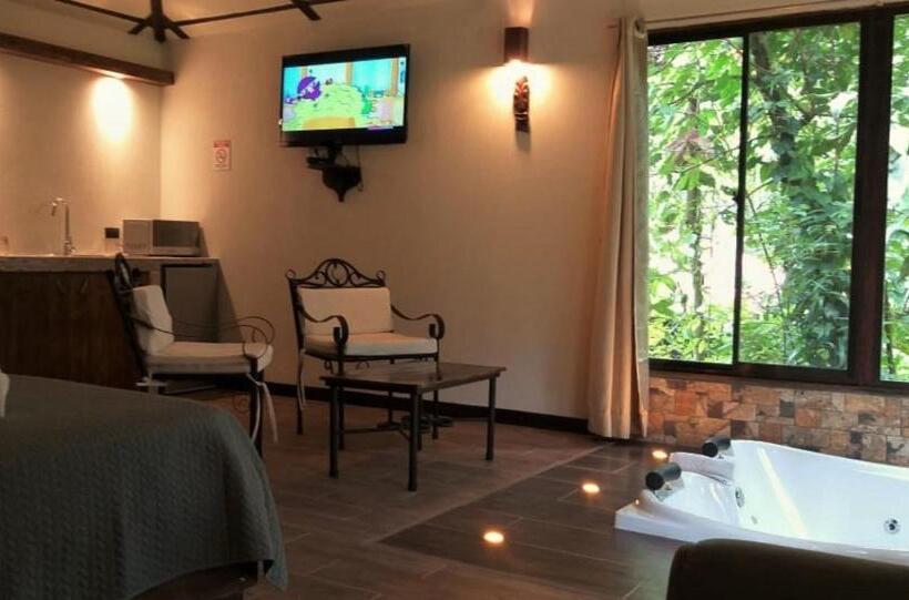 套房, Tropical Suites & Villas