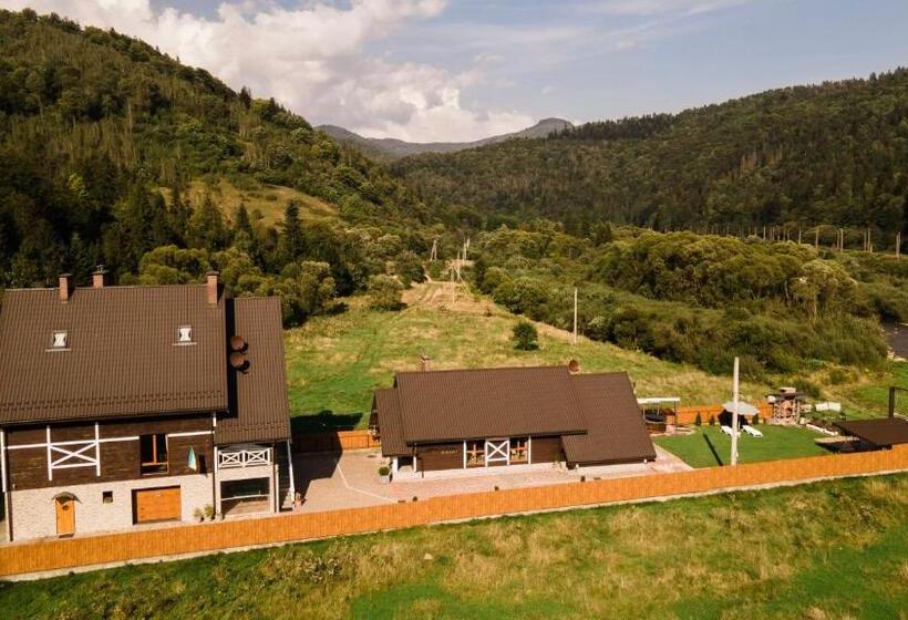Вилла с 1 спальней и бассейном, Villa Tukhlay