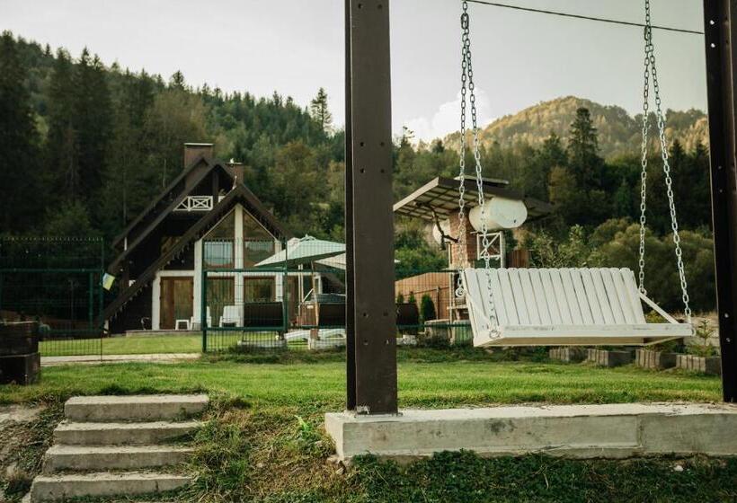 Вилла с 1 спальней и бассейном, Villa Tukhlay