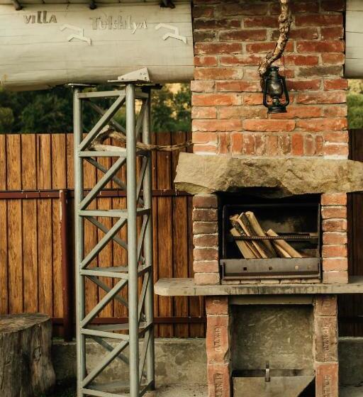 Вилла с 1 спальней и бассейном, Villa Tukhlay