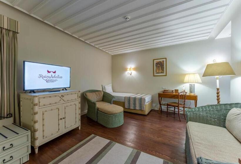 اتاق لوکس, Ruinadalia Hotel   Adult Only