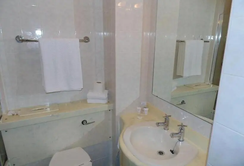 اتاق استاندارد سه نفره, Best Western Plus Lancashire Manor