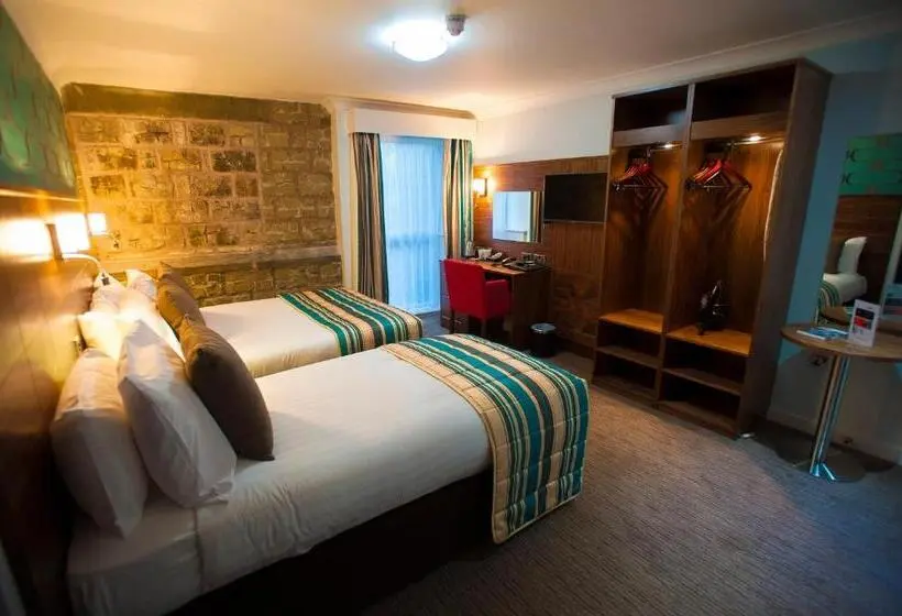 اتاق استاندارد سه نفره, Best Western Plus Lancashire Manor