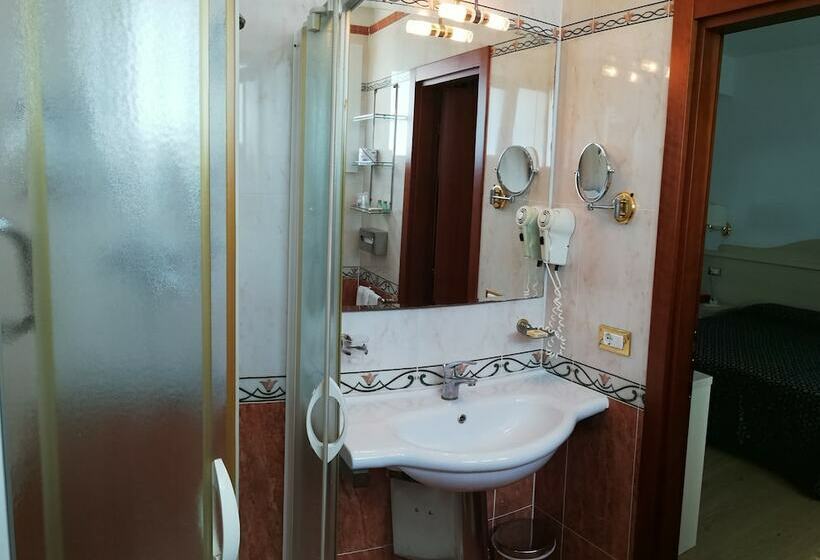 Triple Room Sea View, Caravelle&minicaravelle