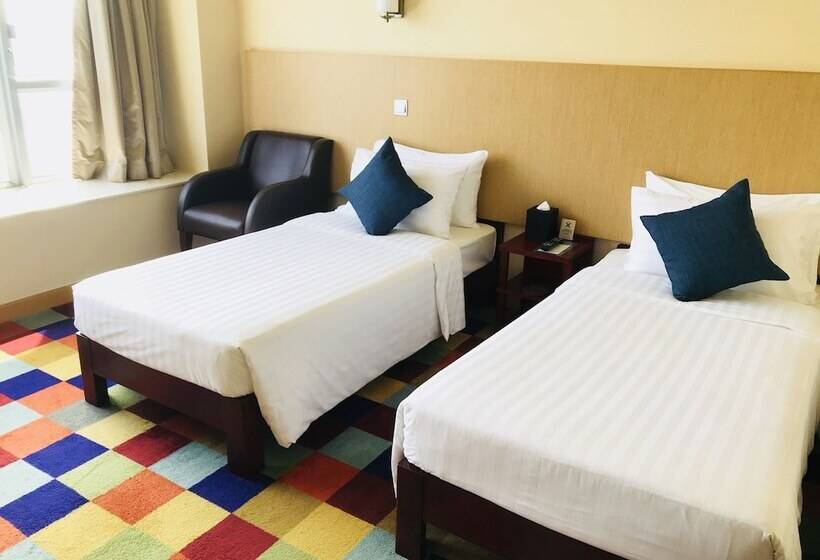 Superior Rum, Cozi Harbour View