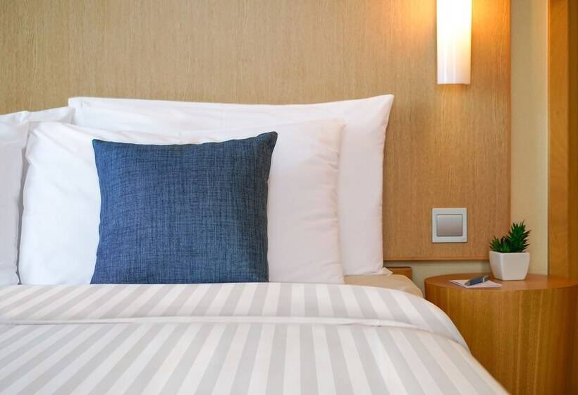 Familjerum, Cozi Harbour View