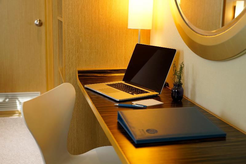 Superior Rum, Cozi Harbour View