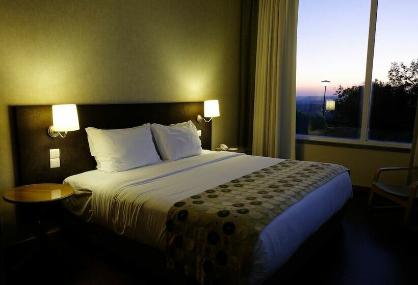 可观景的小型套房, Da Montanha