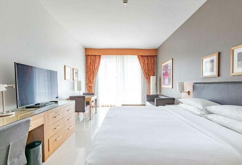 Номер Классика Кровать Кинг, Four Points By Sheraton Bur Dubai