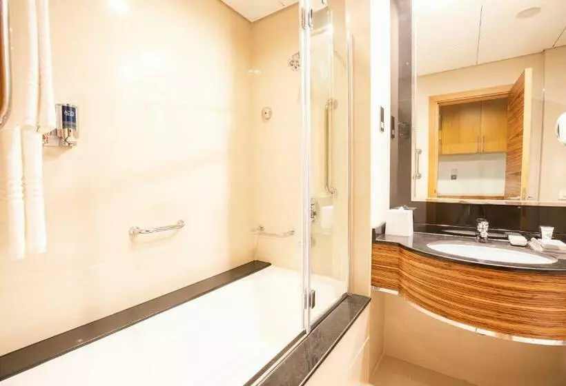 اتاق کلاسیک با تخت دونفره, Four Points By Sheraton Bur Dubai