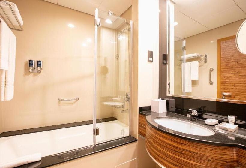 Люкс Executive Кровать Кинг, Four Points By Sheraton Bur Dubai