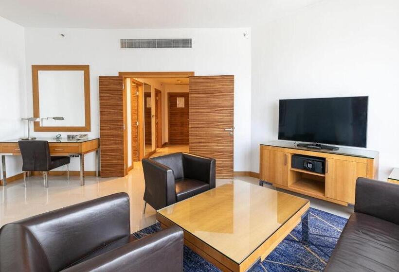 سوئیت اجرایی با تخت کینگ, Four Points By Sheraton Bur Dubai