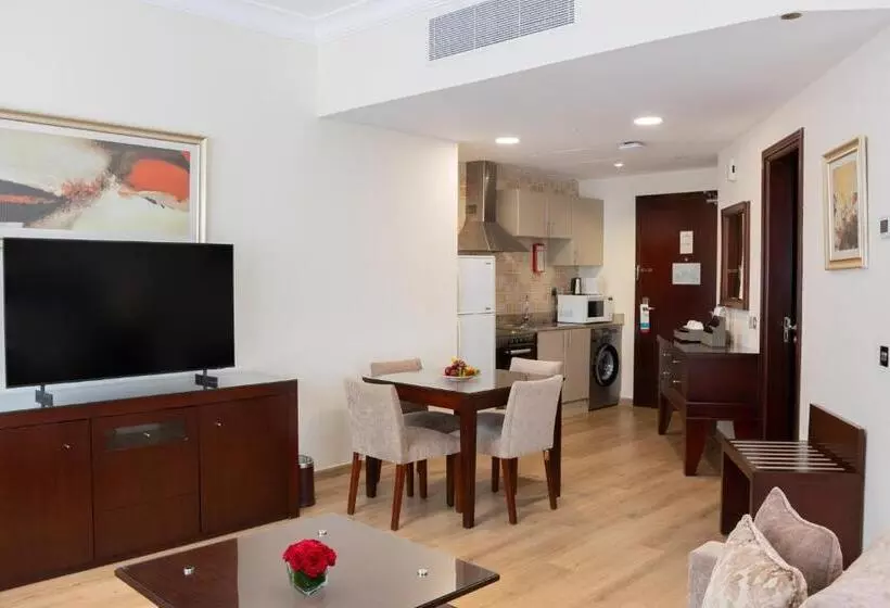 استودیوی استاندارد, Grand Millennium  Dubai