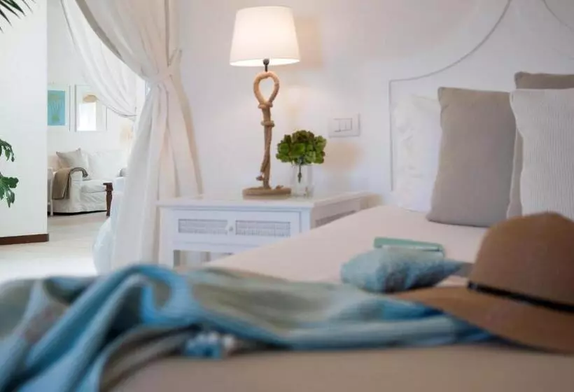 Suite with Pool, La Peschiera