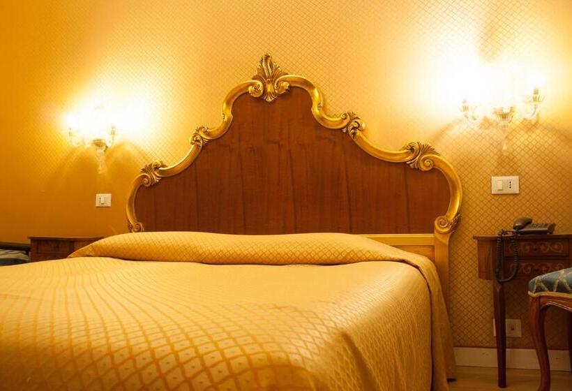 اتاق استاندارد سه نفره, Locanda Canal