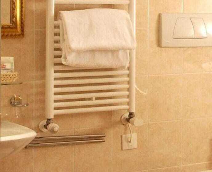 سوئیت جونیور با چشم‌انداز, Locanda Canal