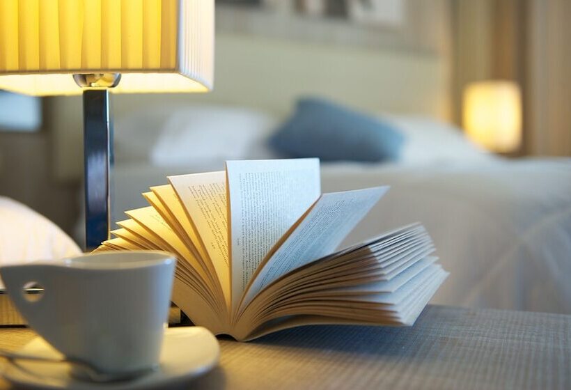 חדר דלוקס לשלושה עם נו לים, Mclub Lipari