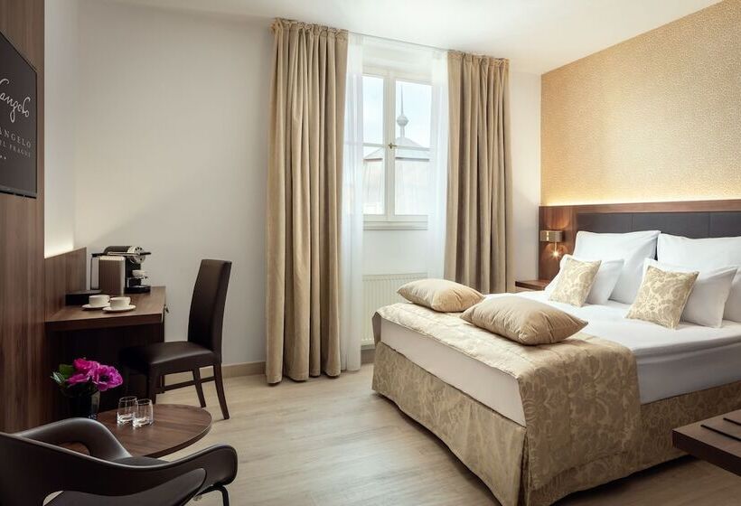 اتاق استاندارد تودرتو, Michelangelo Grand