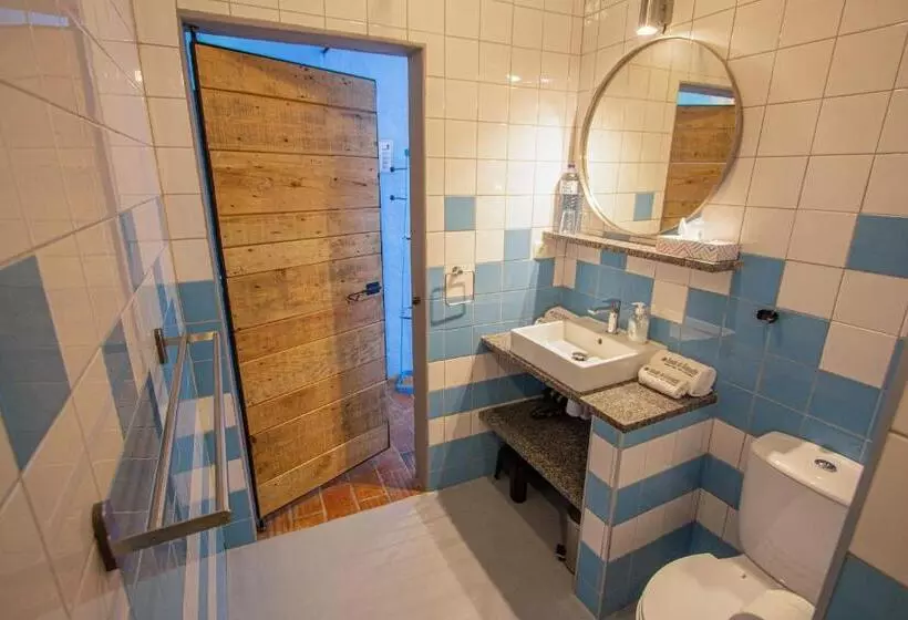 استودیوی استاندارد, Quinta Tapada Do Gramacho