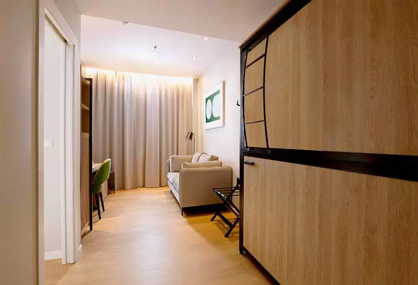 Perhesviitti, Hotel & Spa Villa Olimpica Suites