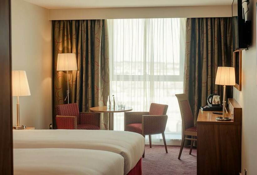 חדר סטנדרט, Tallaght Cross