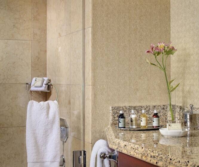 חדר סטנדרט עם מיטת קינג, The Lodge At Torrey Pines